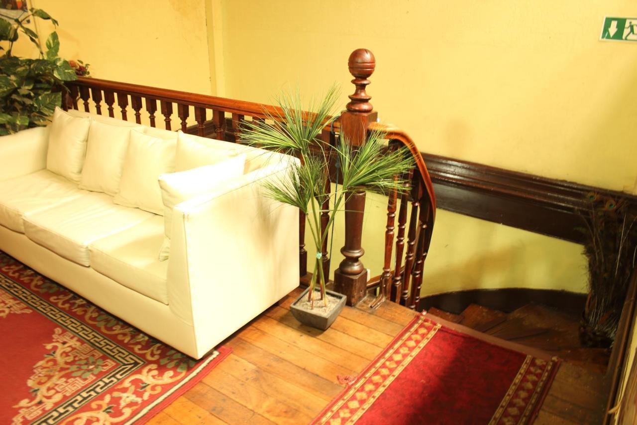Hostal Fiorenttina บัลปาราอีโซ ภายนอก รูปภาพ