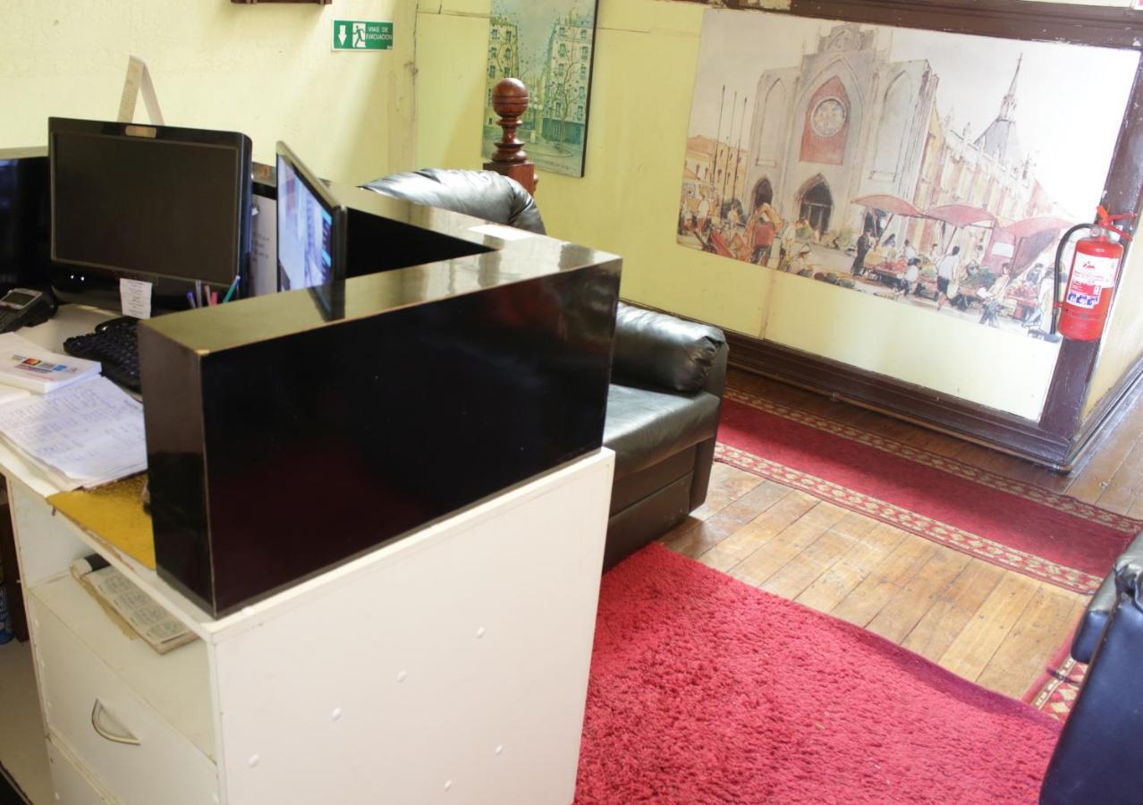 Hostal Fiorenttina บัลปาราอีโซ ภายนอก รูปภาพ